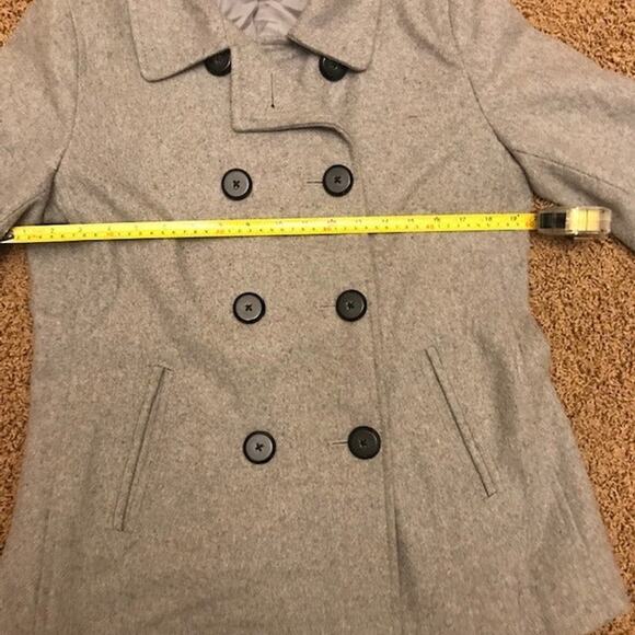 Old Navy Womens Fall Winter Gray Coat. Size Medium - Picture 8 of 9